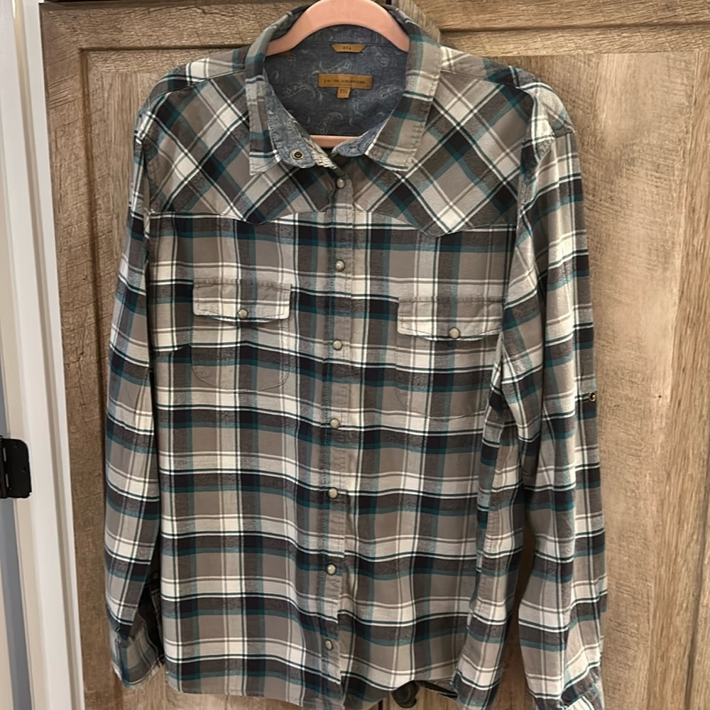 Jacks Girlfriend XXL Bea plaid flannel shirt black white grey green runs small